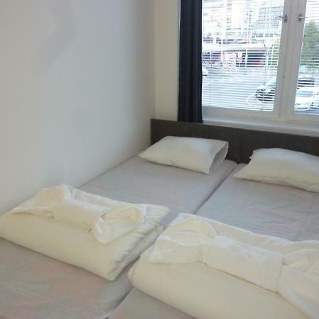 Apartman Van Ng Praga Exterior foto